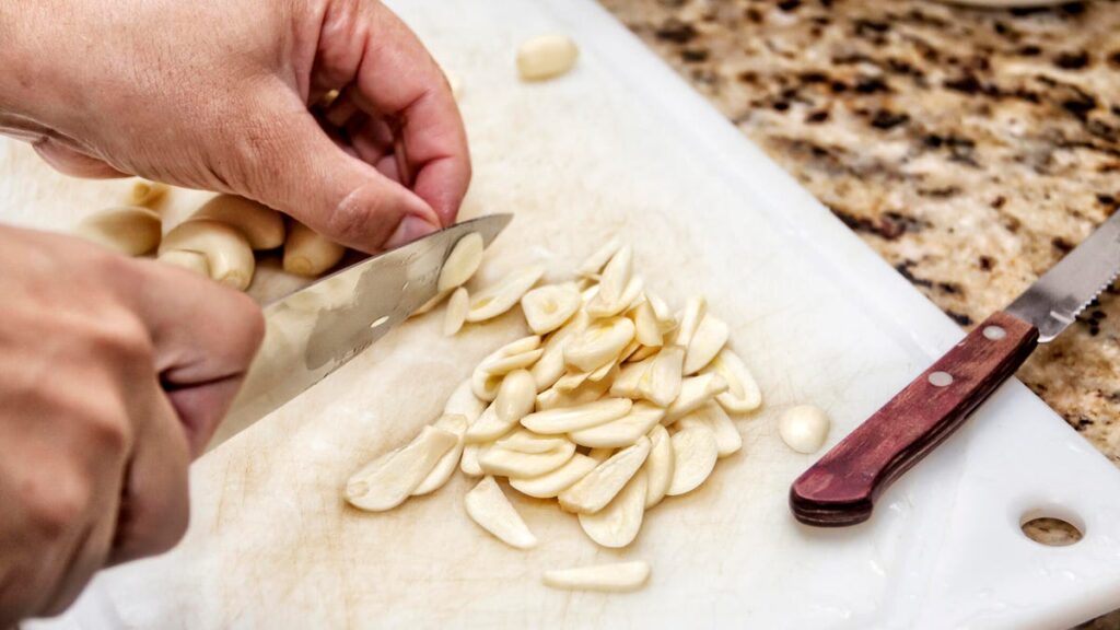 7 Kitchen Tools That Can Become Unsafe With Age