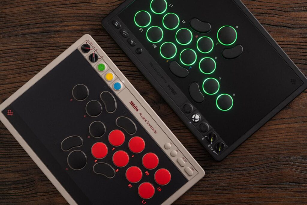 8BitDo's all-button Arcade Controller is almost as thin as a MacBook Pro