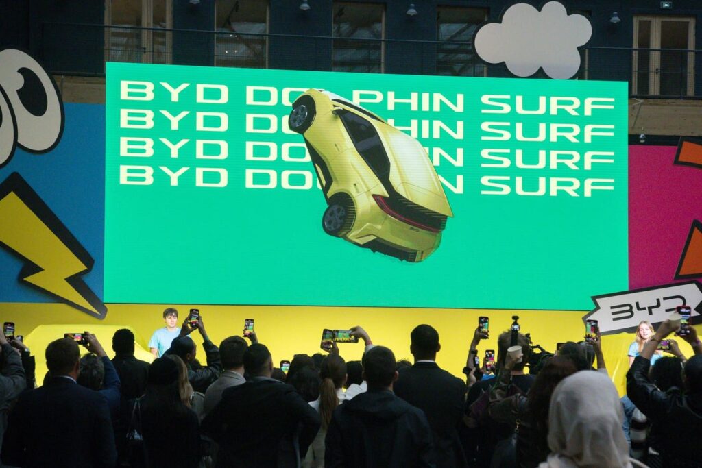 China’s Wang Chuanfu Loses $1.8 Billion As Investors Fear EV Price War