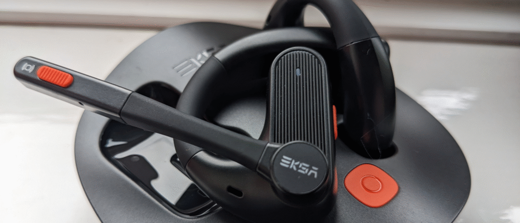EKSA S30 wireless headset during our review