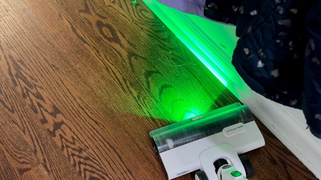 I recommend this cordless stick vacuum over my Dyson - and it's on sale