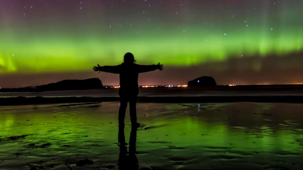 27 States May See Aurora This Weekend During Intense Storm