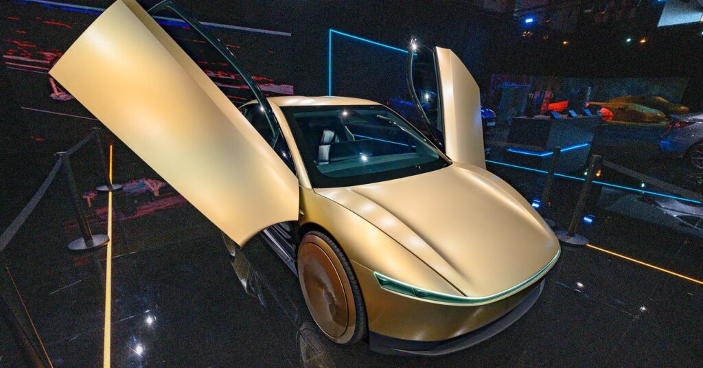 As Robotaxi Rides Begin, We Still Don’t Know the Mystery of Tesla’s Human Helpers As Robotaxi Rides Begin, We Still Don't Know the Mystery of Tesla’s Human Helpers
