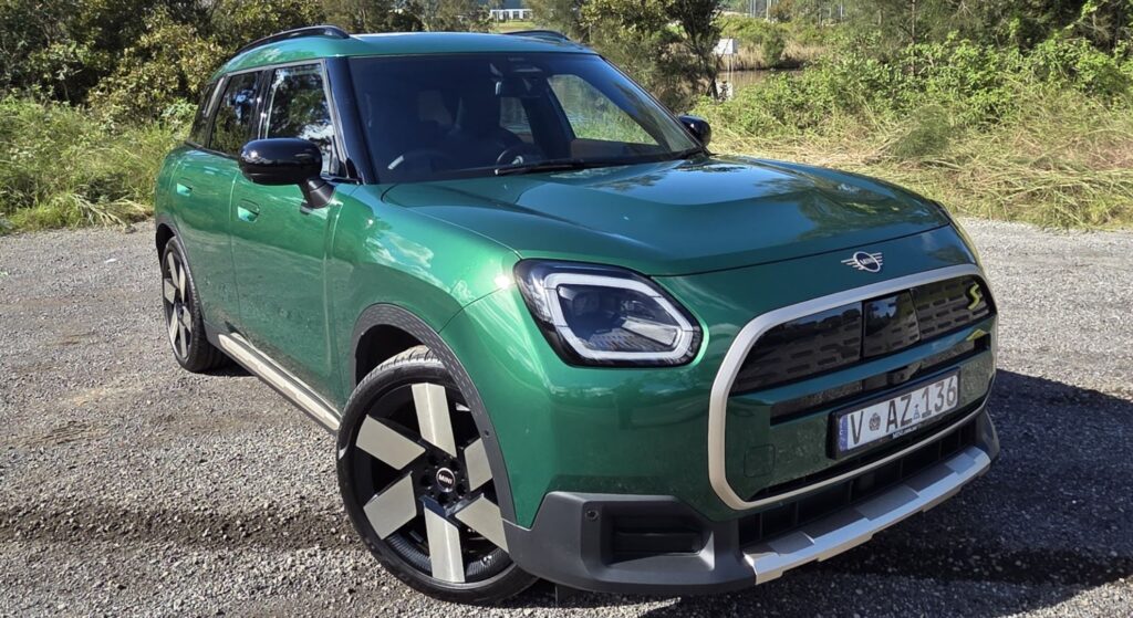 A Mini Countryman in green