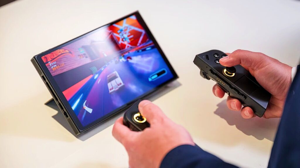 You Can Save $100 on the Lenovo Legion Go