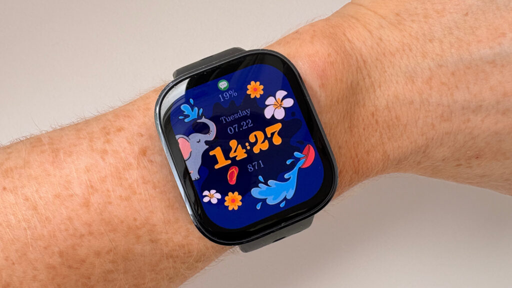 Amazfit Bip 6 smartwatch