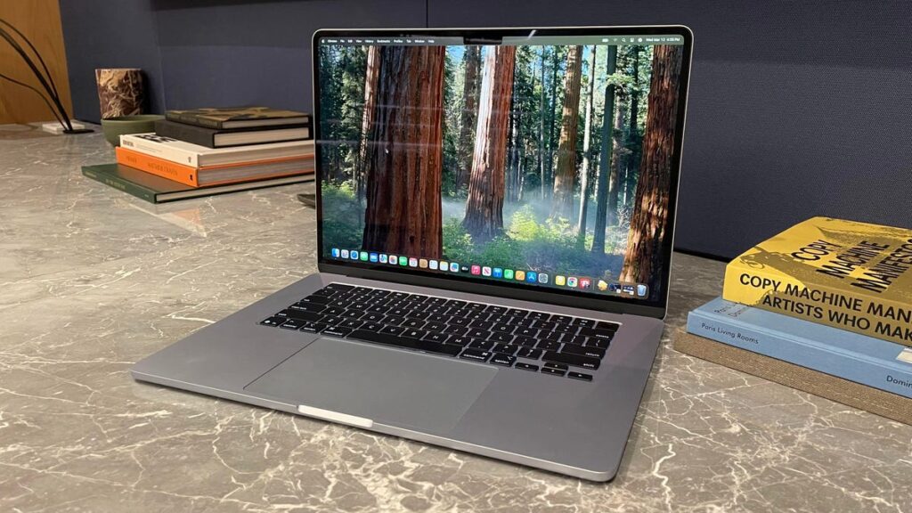 Amazon will sell you the M4 MacBook Air for $200 off - its lowest price ever
