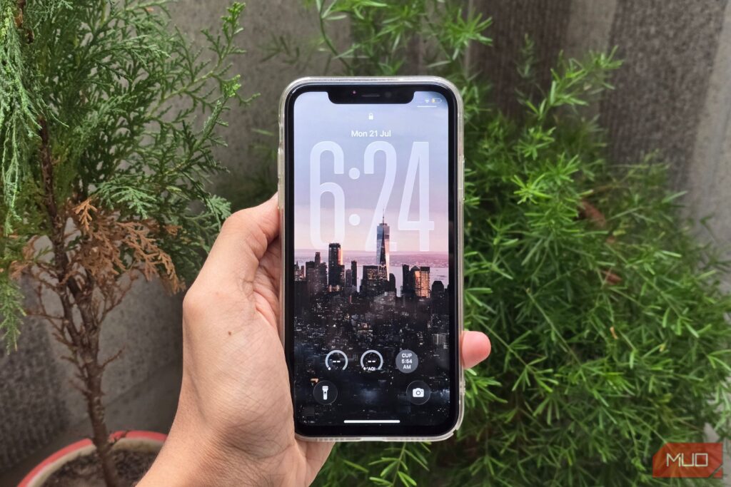 I Always Check These Specific Points Before Buying a Used iPhone