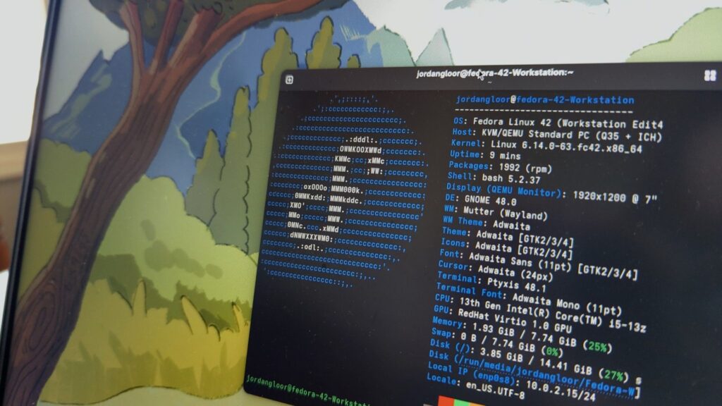 I Use Fedora Linux Daily, but These 3 Things Drive Me Nuts