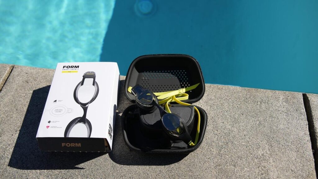 I tried underwater AR goggles to track my workouts - and they worked surprisingly well