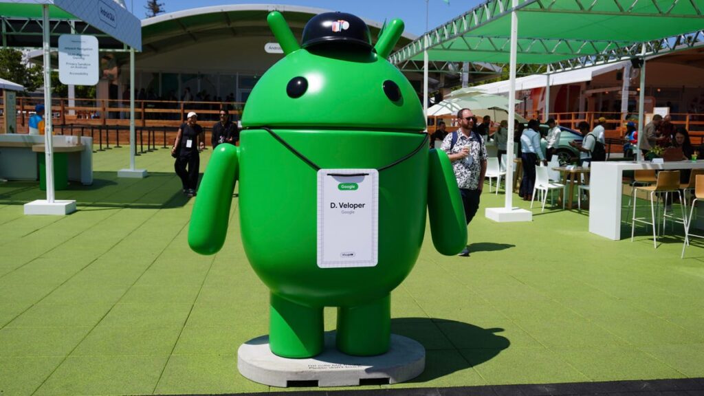 This super simple Android Contacts update solves a problem we've all had