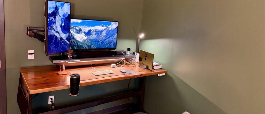 Uplift V2 Commercial 2-Leg Standing Desk