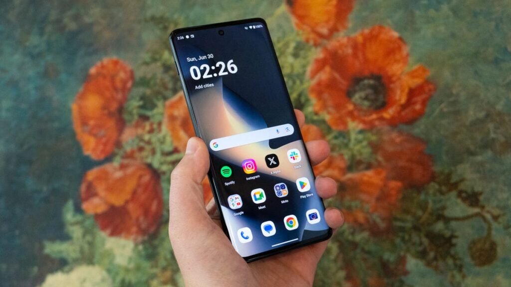 8 settings you should change on your Motorola phone to easily improve the battery life
