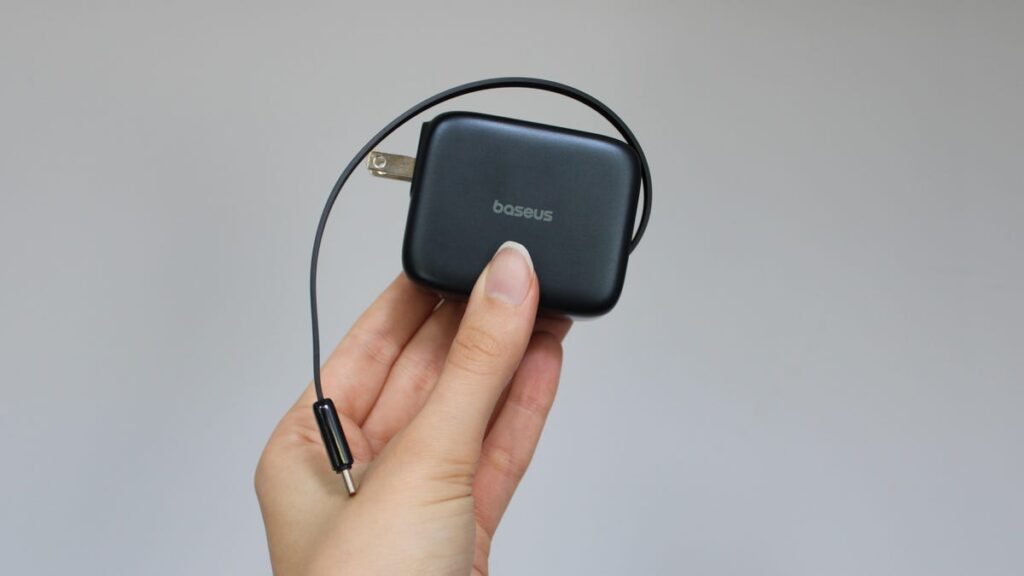 This 3-in-1 charger has a retractable superpower that's a must for travel