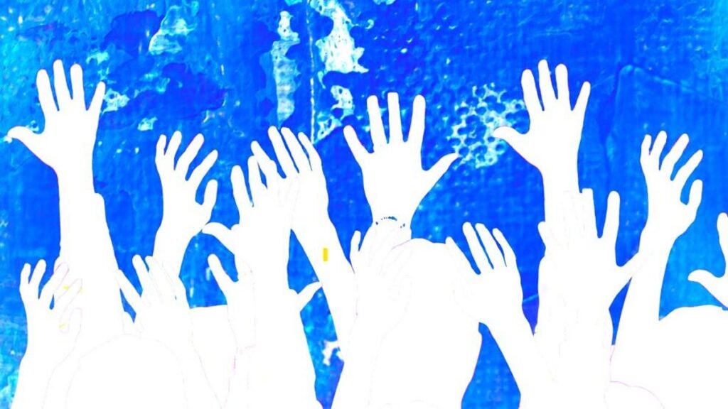 5 ways volunteer work pays off - even for the busiest executive