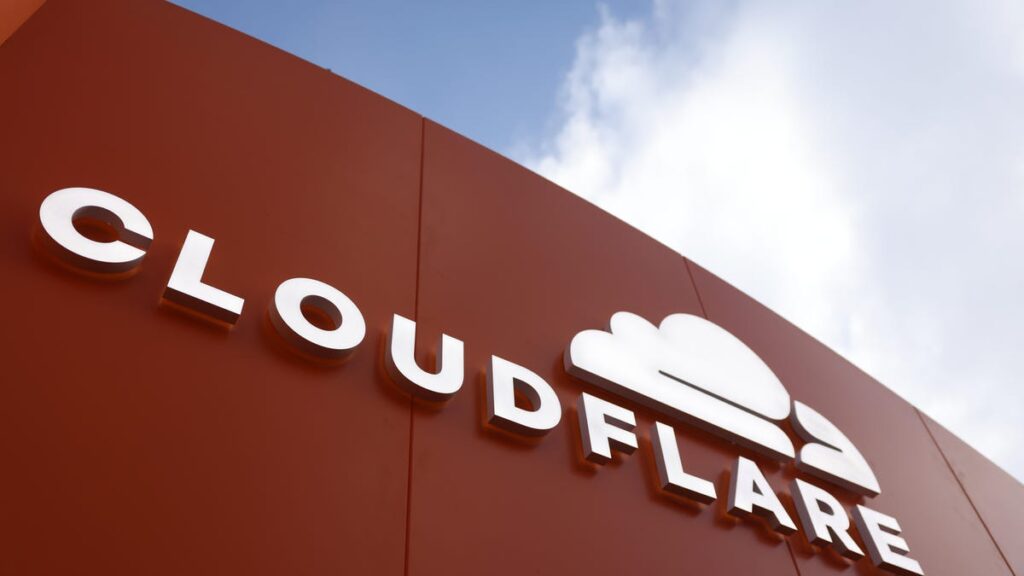 Cloudflare stops new world’s largest DDoS attack over Labor Day weekend Cloudflare stops new world's largest DDoS attack over Labor Day weekend