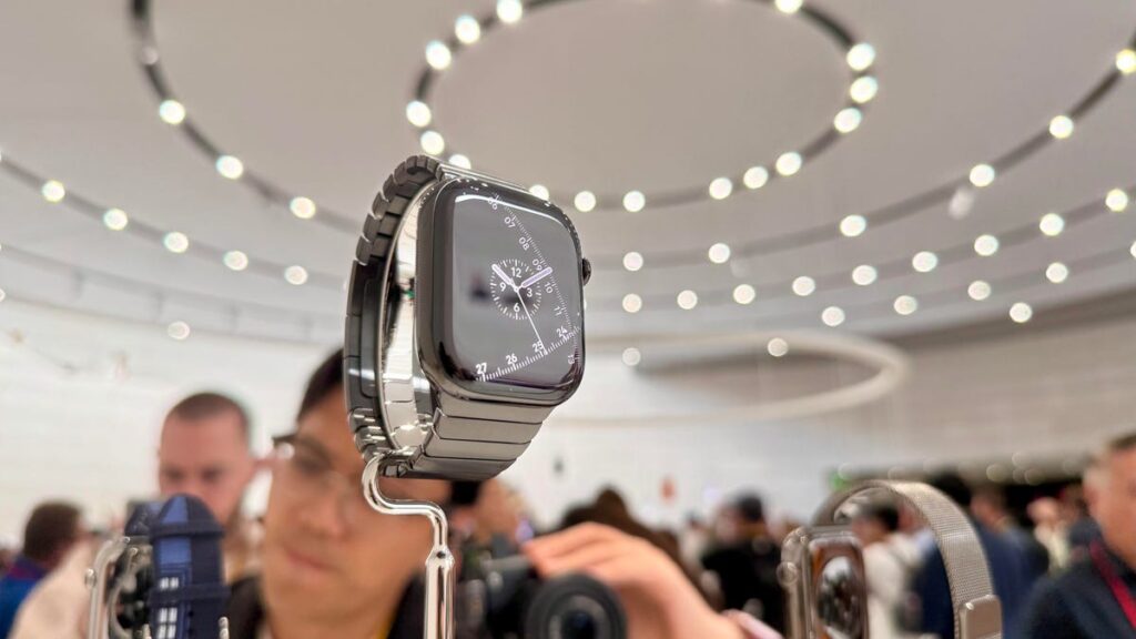 I tried the Apple Watch Series 11, Watch Ultra 3, and SE – what the keynote didn’t tell you I tried the Apple Watch Series 11, Watch Ultra 3, and SE - what the keynote didn't tell you