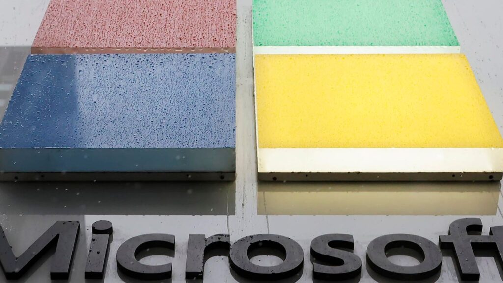 Microsoft Issues Upgrade Warning For 200 Million Windows Users Microsoft Issues Upgrade Warning For 200 Million Windows Users