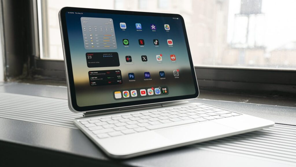 How you're charging your tablet is slowly killing it - 3 ways to avoid (and the right method)