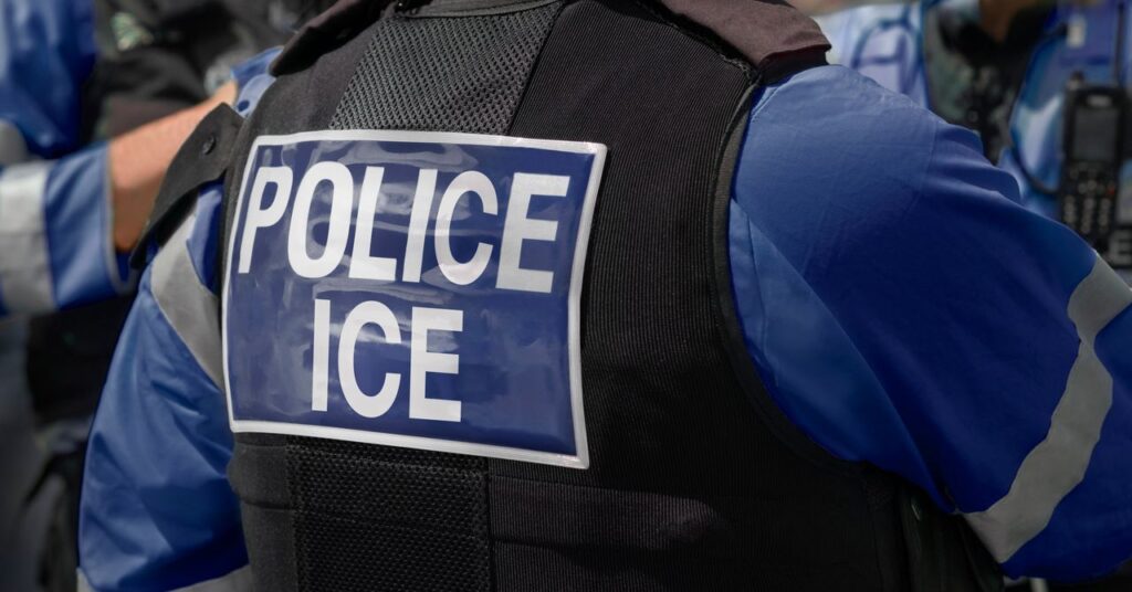 ICE Wants to Build Out a 24/7 Social Media Surveillance Team