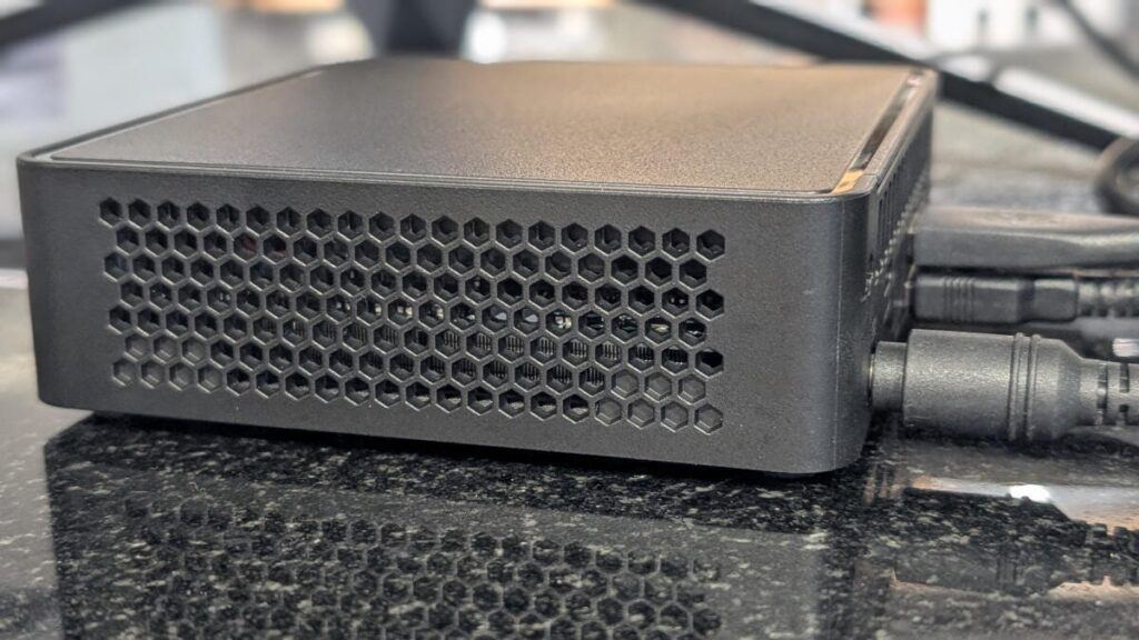 Ready to ditch your Windows PC? I found a powerful mini PC that's optimized for Linux