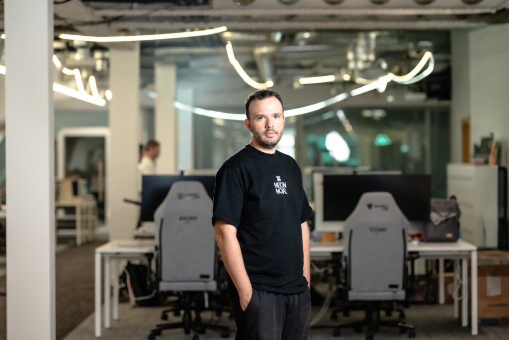 Hot French startup ZML releases free product to speed inference across lots of AI chips ZML founder Steeve Morin