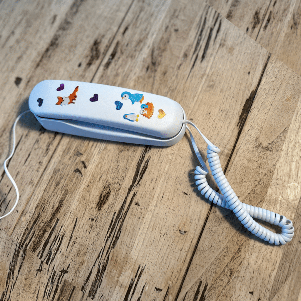Pinwheel launches a retro-inspired landline phone for kids Pinwheel launches a retro-inspired landline phone for kids
